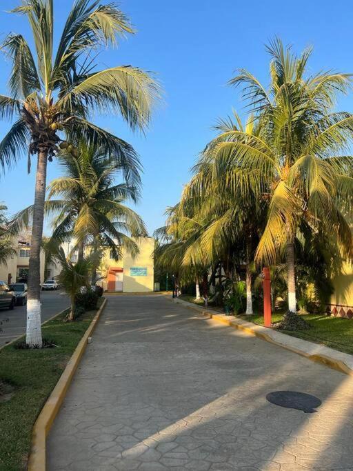 New Home Sol, Mar Y Arena Ixtapa. イスタパ エクステリア 写真